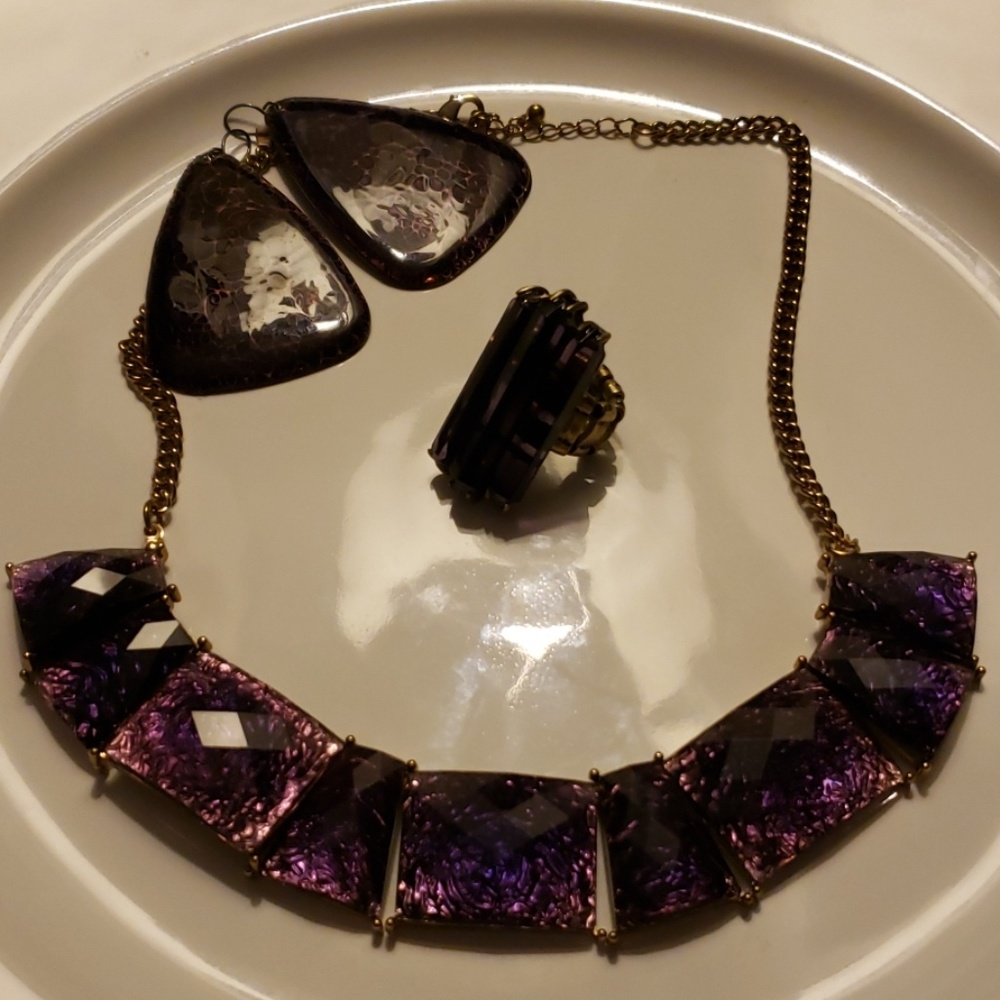 Plum Jewelry Bundle: Necklace, Earrings & Ring